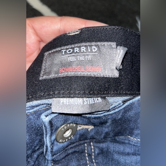 Torrid Jeans Bombshell Skinny - Picture 6 of 9